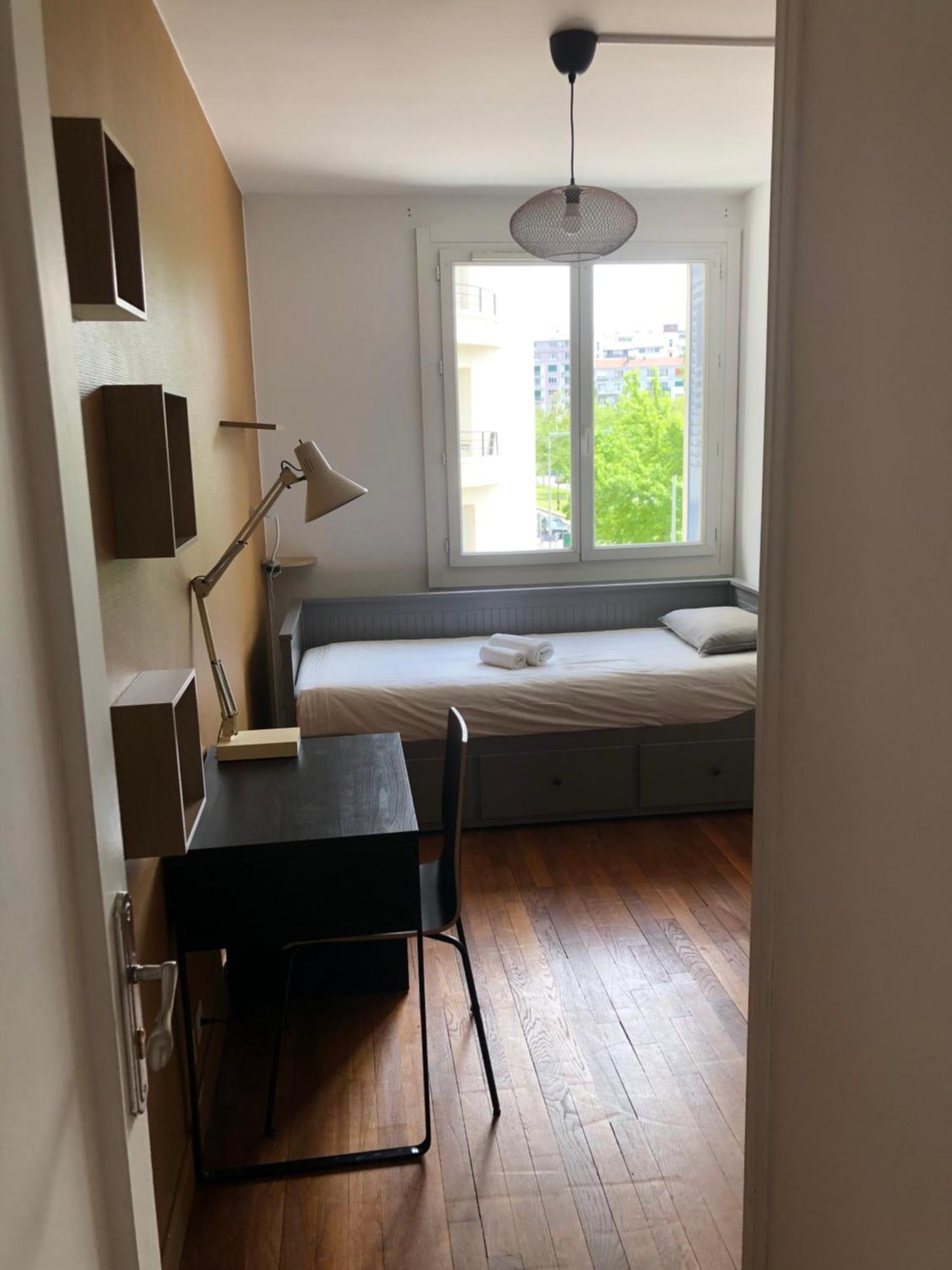 그르노블 Chambre Meublee Cafe Boulevard Joseph Vallier 아파트 외부 사진